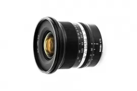NiSi 15mm F4 ASPH 'Sunstar'