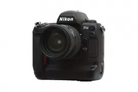 Nikon D1H