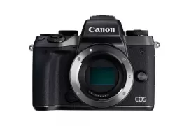 Canon EOS M5