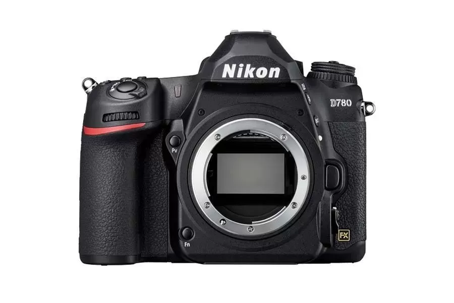 Nikon D780