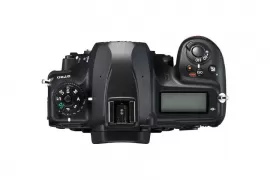 Nikon D780