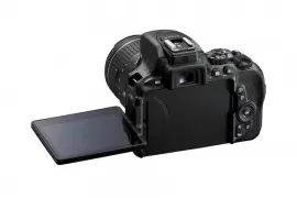 Nikon D5600